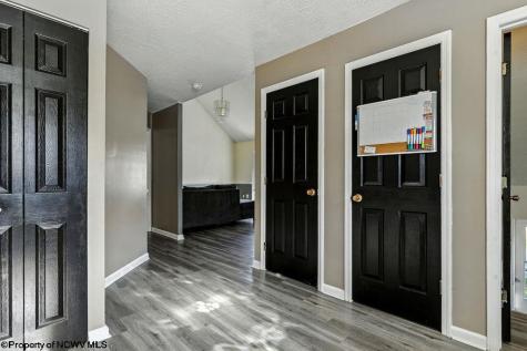 82 Robinwood Drive Mount Clare WV 26408