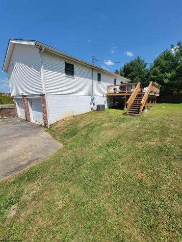 185 Wilson Lane Elkins WV 26241