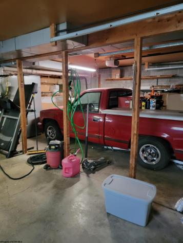 185 Wilson Lane Elkins WV 26241