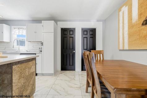 916 Cottonwood Court Morgantown WV 26505
