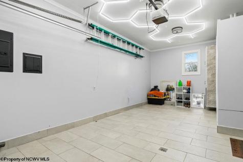 916 Cottonwood Court Morgantown WV 26505