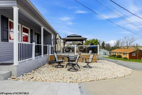 916 Cottonwood Court Morgantown WV 26505