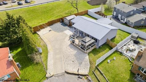 916 Cottonwood Court Morgantown WV 26505
