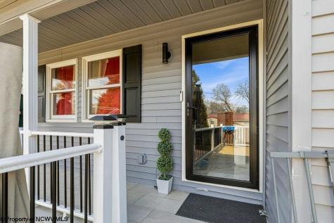 916 Cottonwood Court Morgantown WV 26505