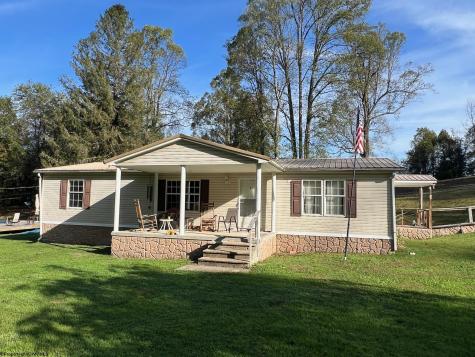 56 Doddridge Street Fairmont WV 26554