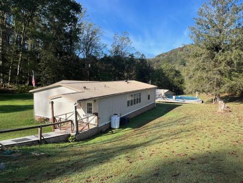 56 Doddridge Street Fairmont WV 26554