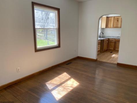 96 Jackson Street Junior WV 26275