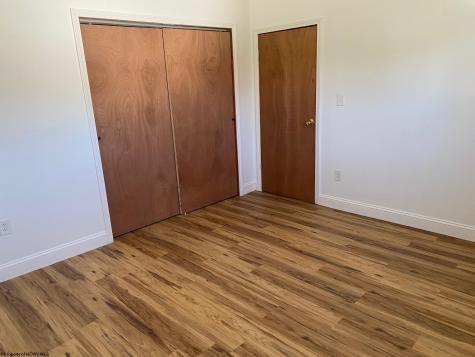 96 Jackson Street Junior WV 26275