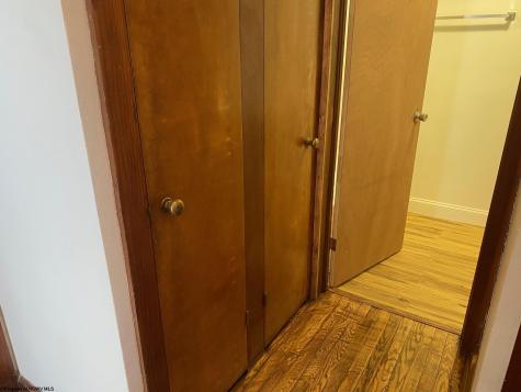 96 Jackson Street Junior WV 26275