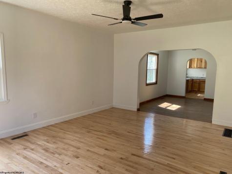 96 Jackson Street Junior WV 26275