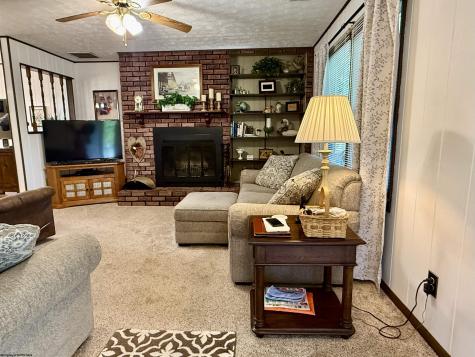 390 Herald Drive Fairmont WV 26554