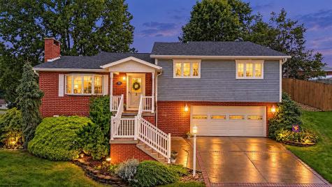 908 Cottonwood Street Morgantown WV 26505