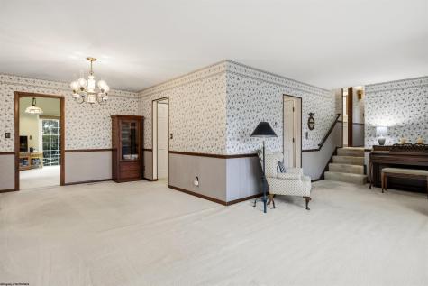 908 Cottonwood Street Morgantown WV 26505