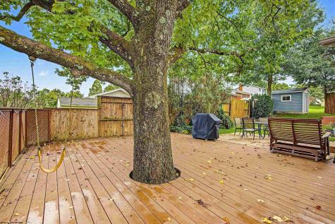 908 Cottonwood Street Morgantown WV 26505