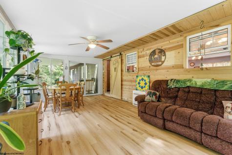 552 Beulah Road Morgantown WV 26508