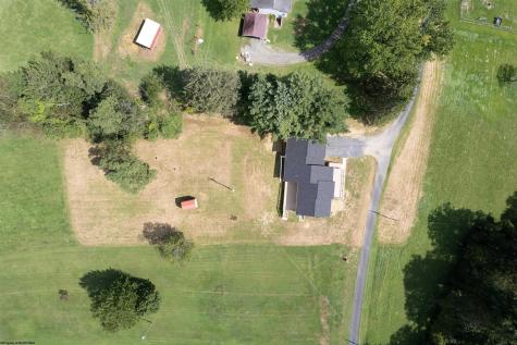 393 Viola Road Fairmont WV 26554