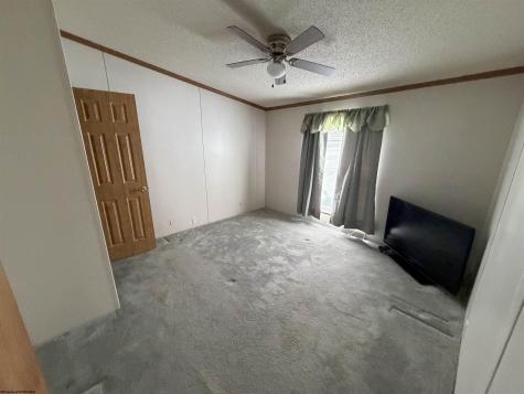 42 Gate Lane Elkins WV 26241