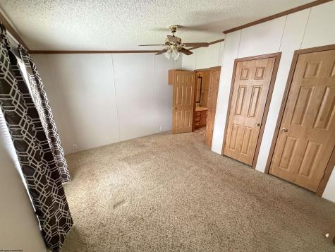 42 Gate Lane Elkins WV 26241