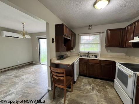 197 Collett Street Beverly WV 26253