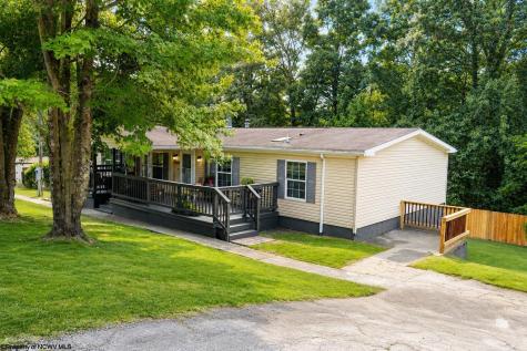 2567 Rohr Road Masontown WV 26542