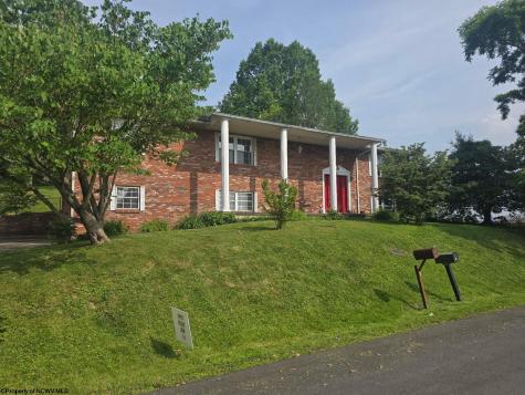 1386 Headlee Avenue Morgantown WV 26505-2674