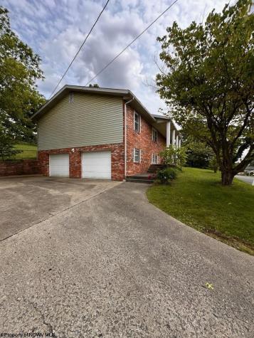 1386 Headlee Avenue Morgantown WV 26505-2674