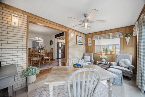 15 Columbia Road Shinnston WV 26431