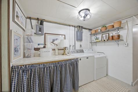 15 Columbia Road Shinnston WV 26431