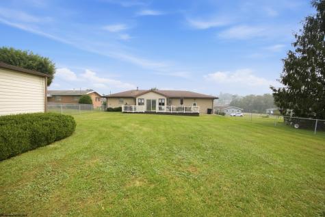 15 Columbia Road Shinnston WV 26431