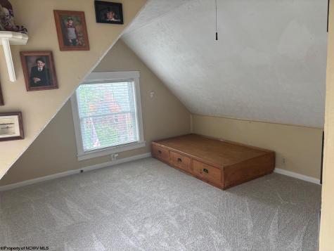 67 W Park Avenue Westover WV 26501
