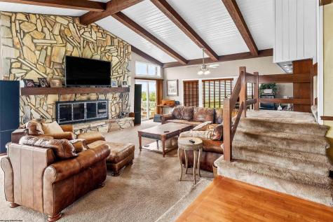142 Vecchio Lane Morgantown WV 26508