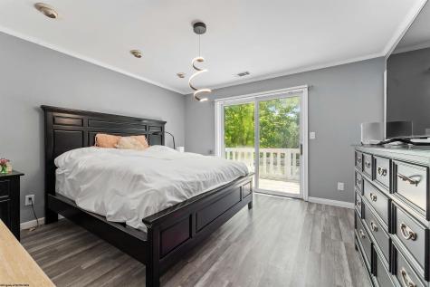 142 Vecchio Lane Morgantown WV 26508