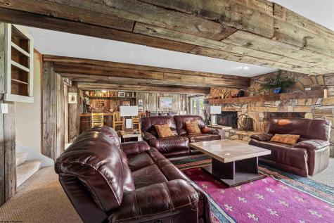 142 Vecchio Lane Morgantown WV 26508