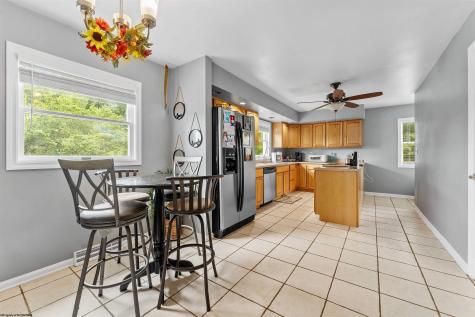 142 Vecchio Lane Morgantown WV 26508