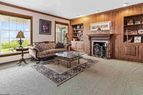 142 Vecchio Lane Morgantown WV 26508