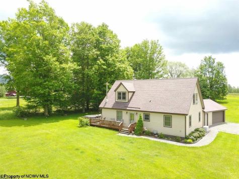 87 Piper Lane Davis WV 26260