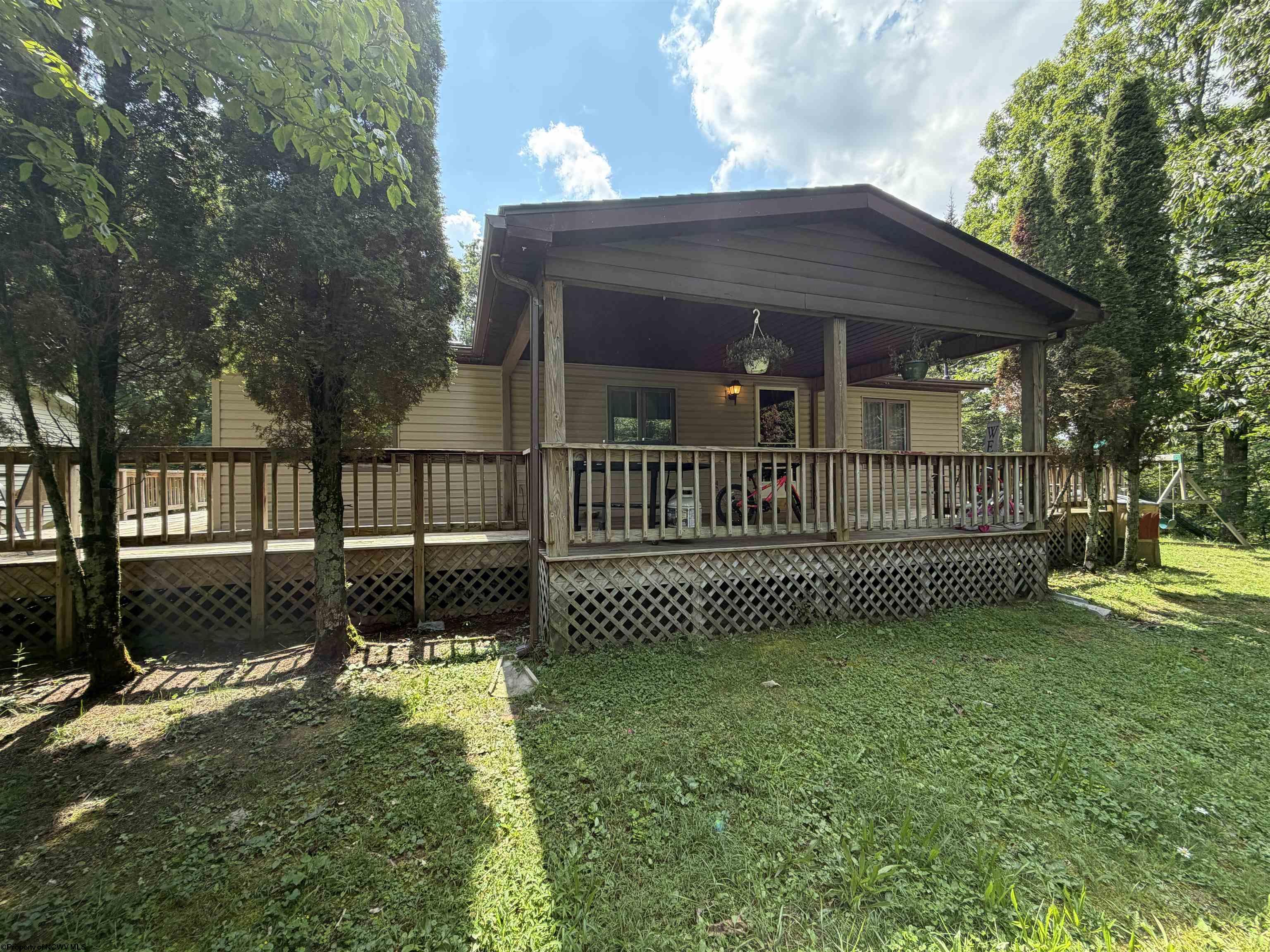 1685 Riffle Creek Road Huttonsville WV 26273