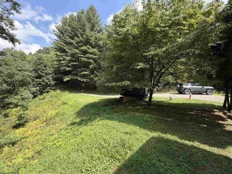 1685 Riffle Creek Road Huttonsville WV 26273
