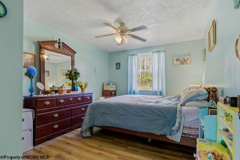 57 Harley Lane Pennsboro WV 26415