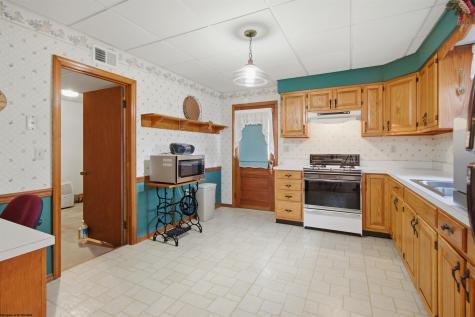 103 Argonne Street Clarksburg WV 26301
