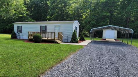 24 Line Drive Fairmont WV 26554