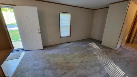 24 Line Drive Fairmont WV 26554
