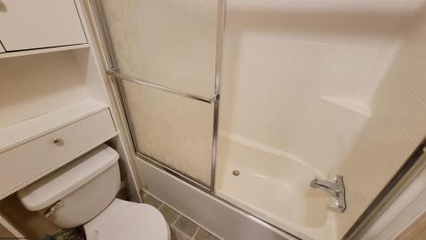 24 Line Drive Fairmont WV 26554