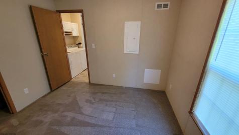 24 Line Drive Fairmont WV 26554