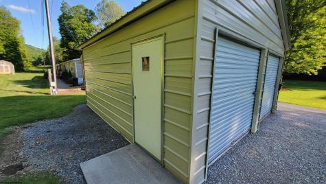 24 Line Drive Fairmont WV 26554