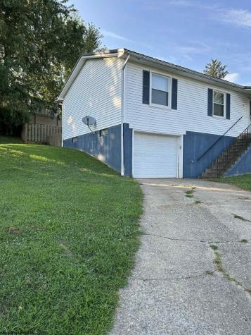 38 Upper Drive Buckhannon WV 26201