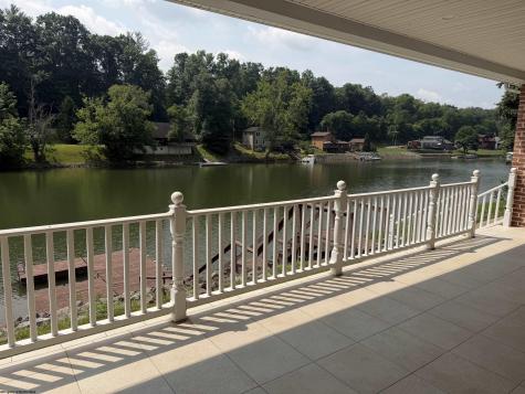 120 Rivercrest Drive Fairmont WV 16335
