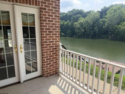120 Rivercrest Drive Fairmont WV 16335