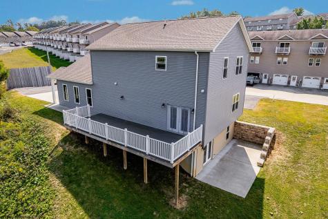 407 Kings Point Lane Morgantown WV 26508