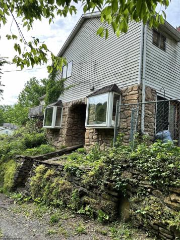 208 Mason Dixon Highway Maidsville WV 26541